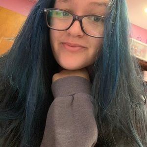 Meet your Posher, Bailey